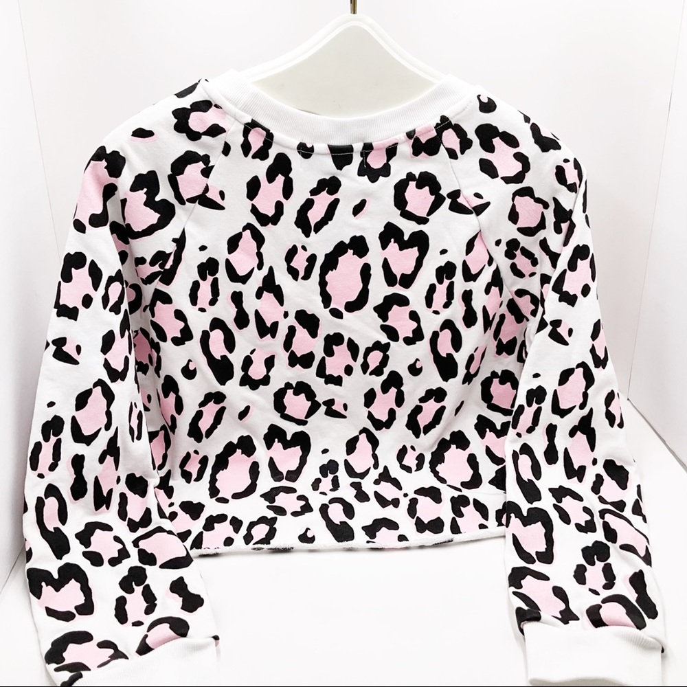 🆕{Wildfox} Leopard Print Crewneck Sweater
